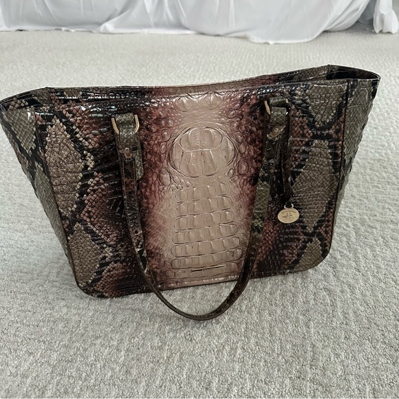 Brahmin Tote shoulder bag NWOT - Picture 3 of 6